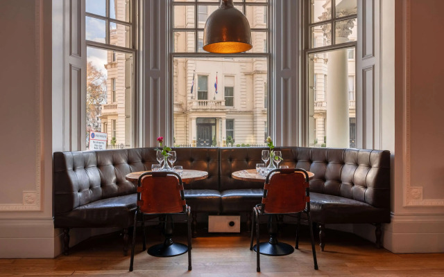 Radisson Blu Hotel, London South Kensington (formerly Vanderbilt)