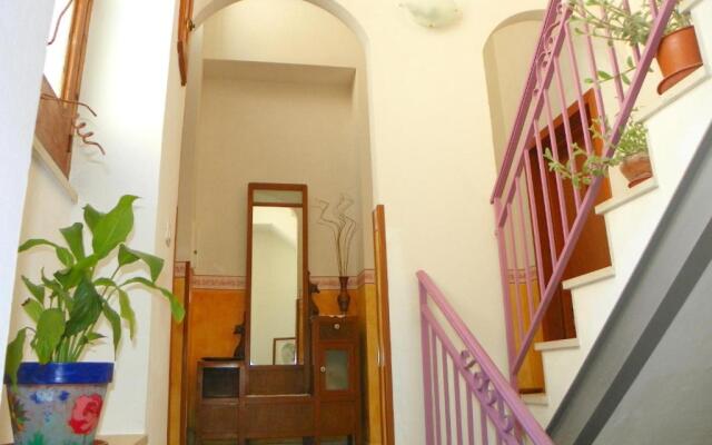 Cloris Guest House