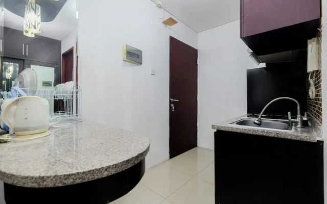 Comfort Living Studio Apartment At Mangga Dua Residence