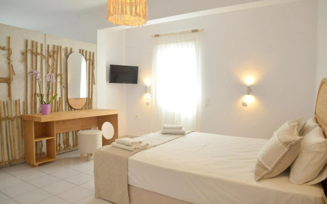 Giannis Hotel Apartments