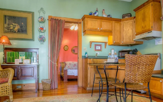 Sweetwater Branch Inn