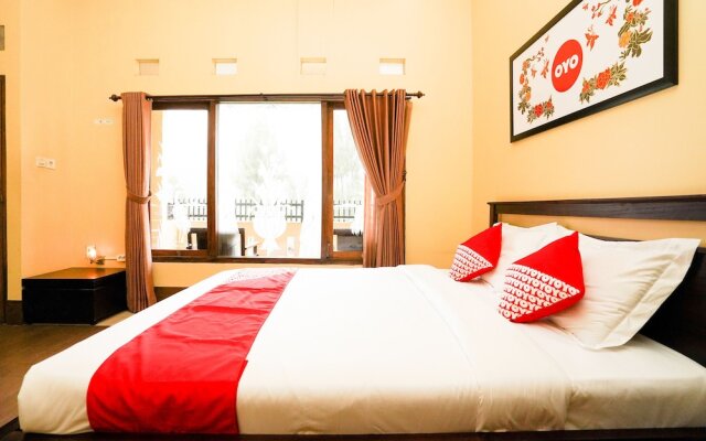 OYO 1080 Sm Bromo Hotel