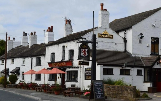Red Lion Parbold