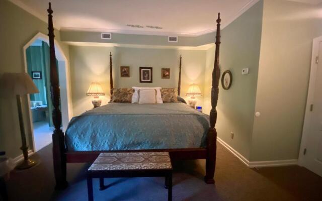 The Cypress Inn Bed & Breakfast