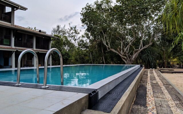Serein Beach Hotel