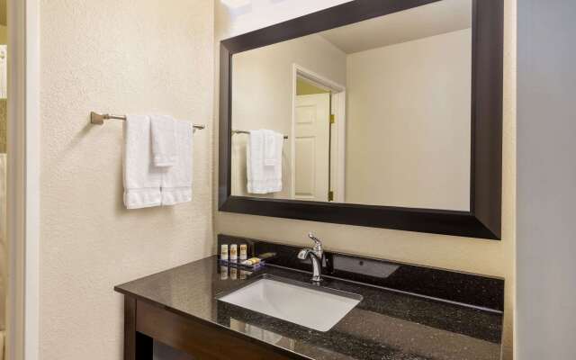 La Quinta Inn & Suites by Wyndham Spokane Valley