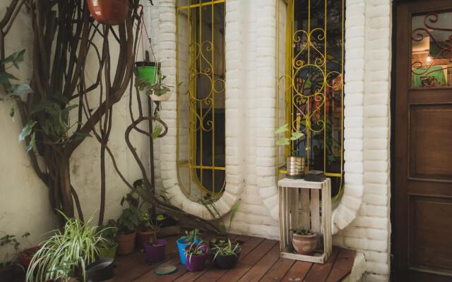 Babilonia Hostel