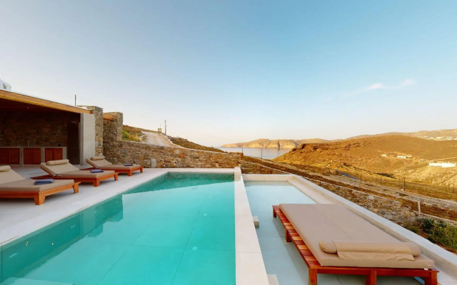 Panormos Bay Suites