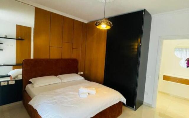 Tirana ave 3