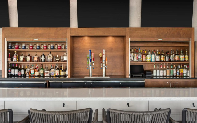 Doubletree by Hilton Fort Myers at Bell Tower Shops
