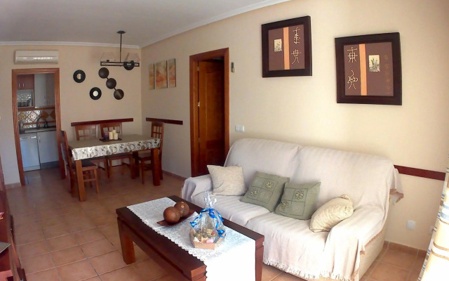 Home Star Thalassa