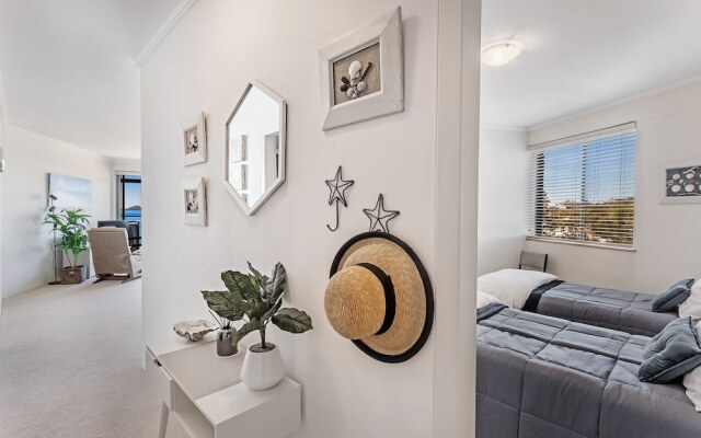 Triview, Unit 11/1-3 Mitchell Street