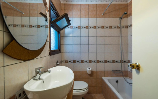 Gaia Garden Hotel
