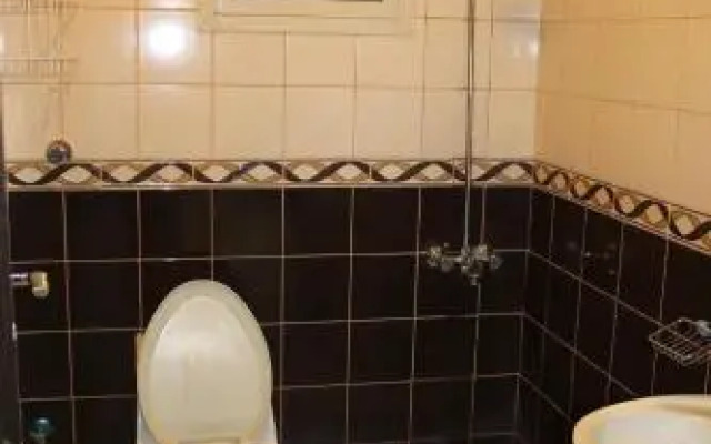 Eiwaa Al Hayah Hotel Apartments