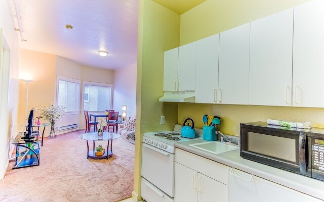 Cosy Berkeley Apartments Across UC Berkeley #121