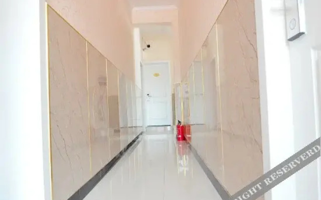 Yunhang Hotel
