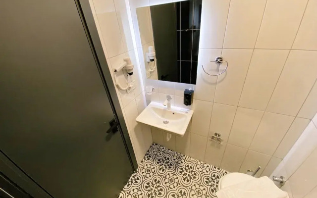 Nefis Hotel City