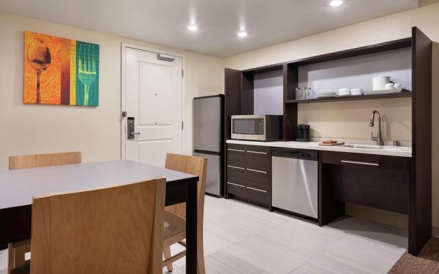 Home2 Suites by Hilton Anchorage / Midtown