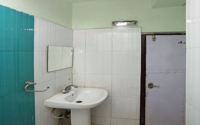OYO Flagship 12528 Green View Guest House 2