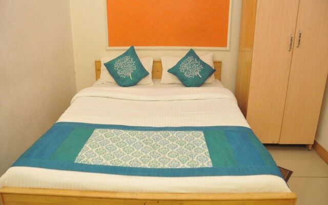 OYO 3061 Hotel De Pintu
