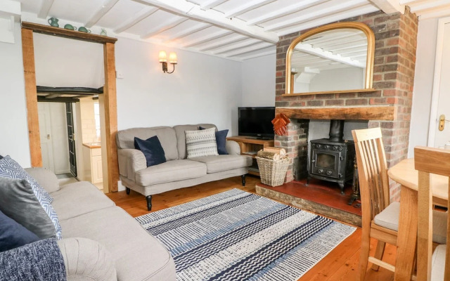 2 Seaview Cottages