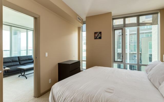 Vetro Apartments by Corporate Stays