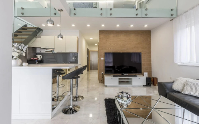 Luxury Suites