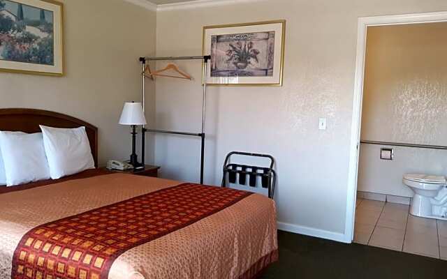 OYO Hotel North Bay at Petaluma