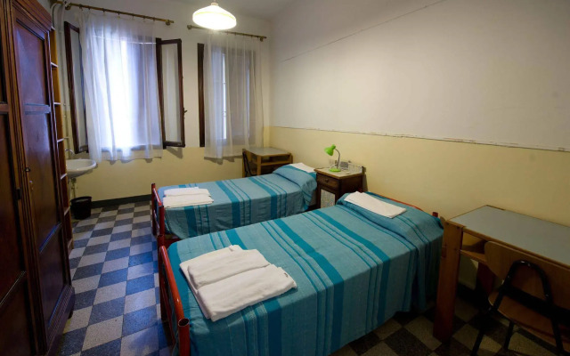 Ostello Domus Civica