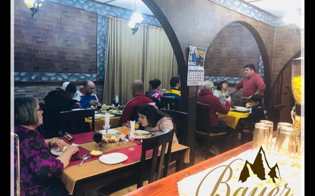 Hostal Bauer