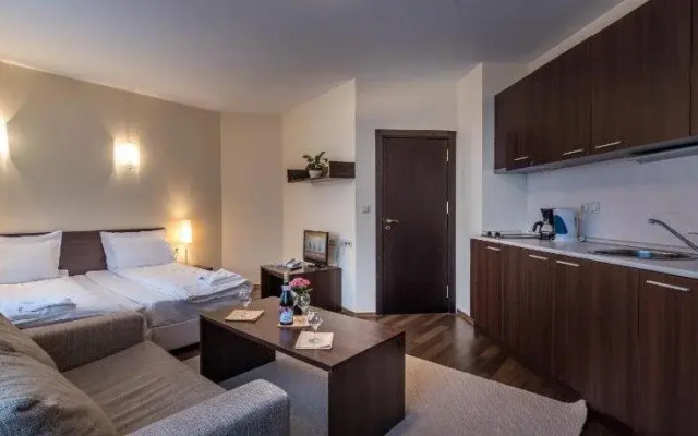 GT Aspen House Apartments