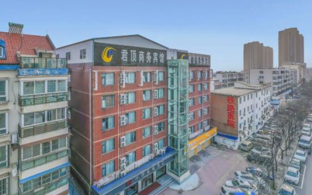 Qianna Meisu Hotel (Zhoukou Huanghe Road)