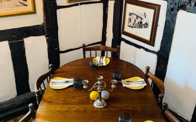 The Swan Inn