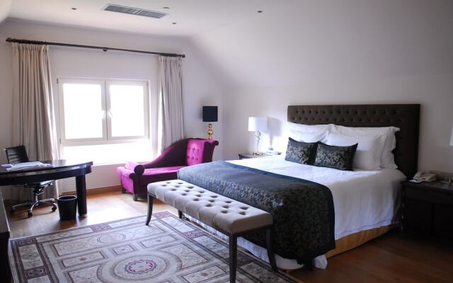 OCT Hotel Shenzhen Interlaken Main Building