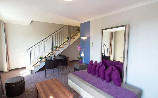 24hours Apartment Hotel