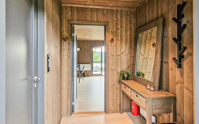 Amazing Home in Sannidal With 3 Bedrooms, Jacuzzi and Wifi