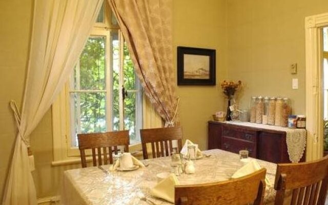 Jade Blue Bed And Breakfast