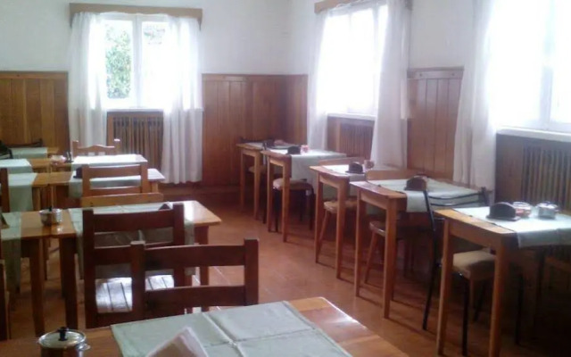 Quimelen Lodge