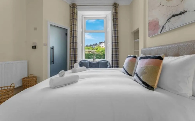 Stylish Elegance in City s Heart