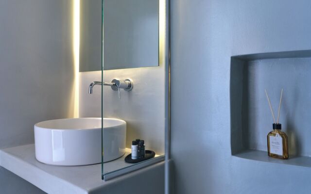 Paros Five Senses