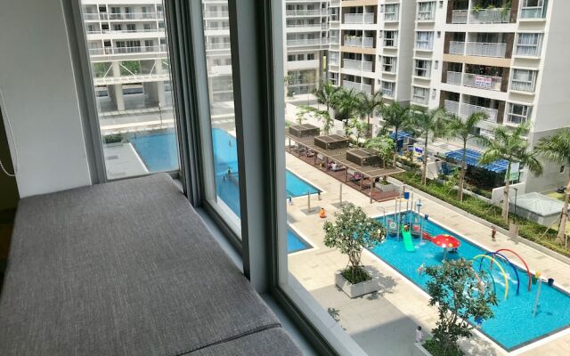 Jennifer Apartment Luxury 2BR SW Pool