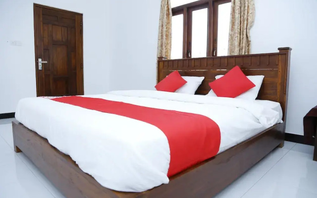 OYO 310 Sea Lagoon Beach Hotel