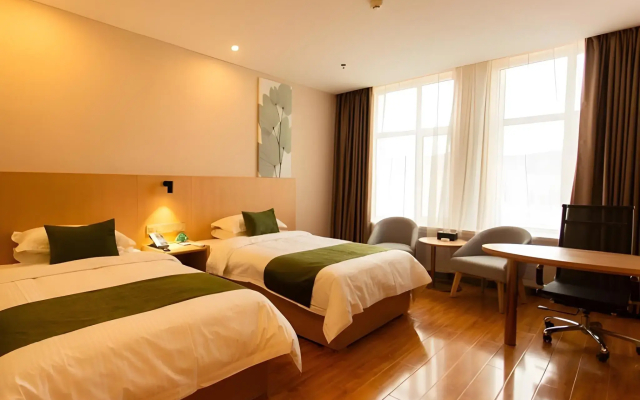 GreenTree Inn Pingliang Jinding Times Square