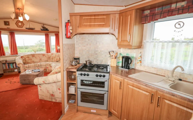 Alken Caravan