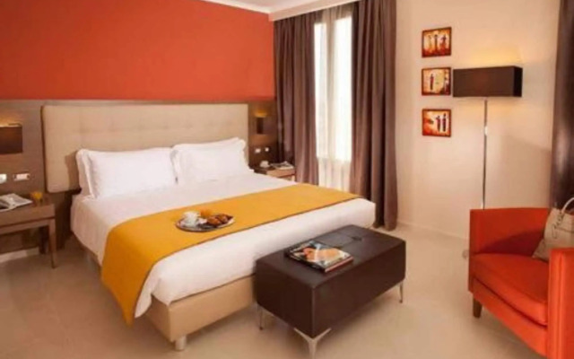 Hotel Tiber Rooftop & Wellness