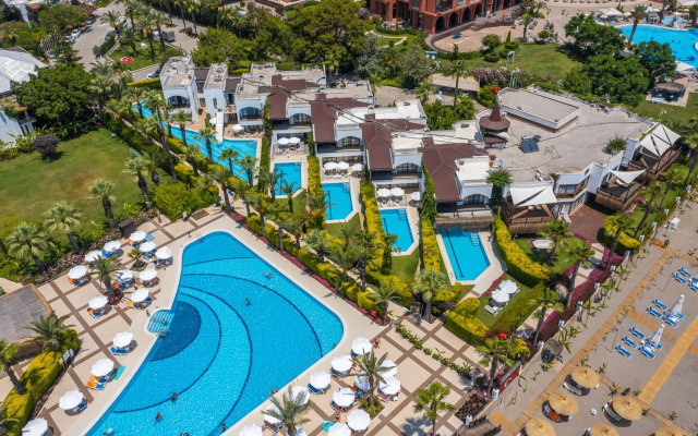 Emelda Sun Club Hotel