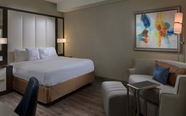 Courtyard by Marriott Miami Beach-South Beach