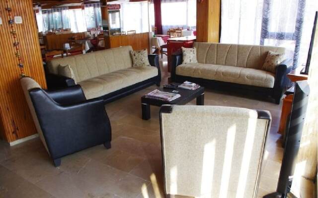 Halis Han Hotel