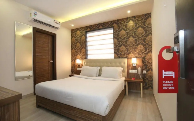 Tricity Relax Inn by OYO Rooms