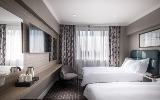 City Sleeper at Royal National Hotel